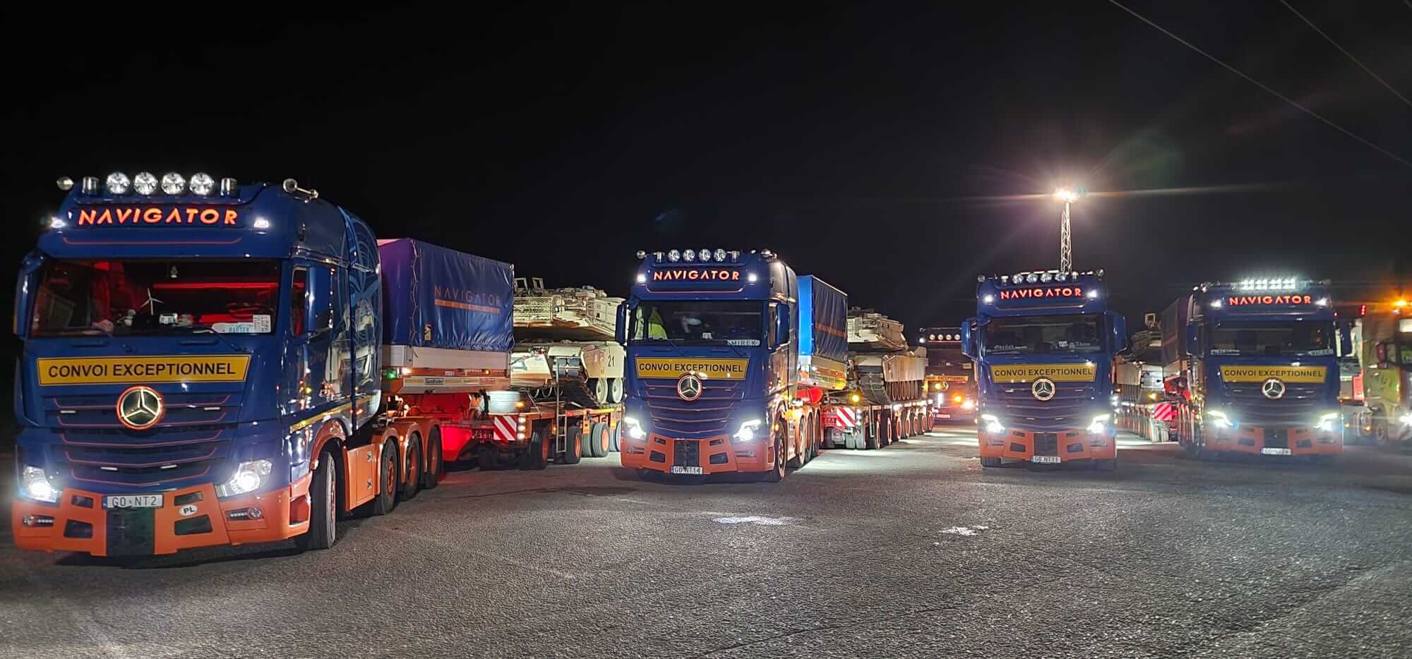 Flota Navigator Transport podczas realizacji transportu ponadgabarytowego
